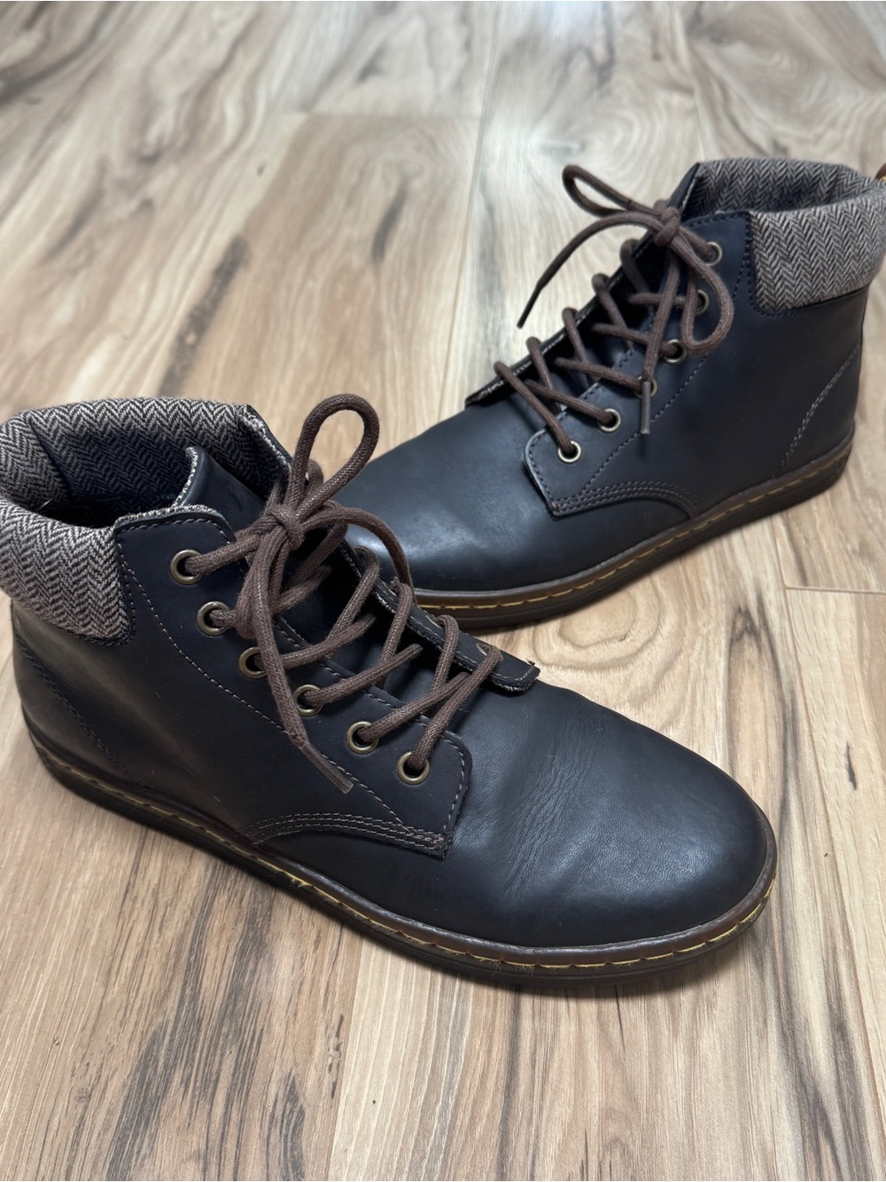 Dr. Martens Womens Maelly Brown Leather Ankle Boots Padded Collar Lace Up Size 8